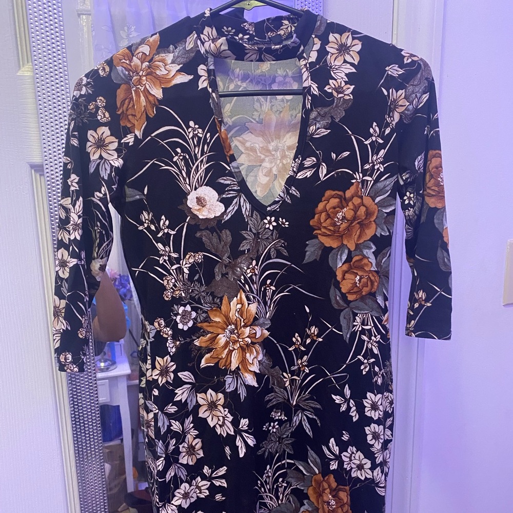 Bodycon floral dress